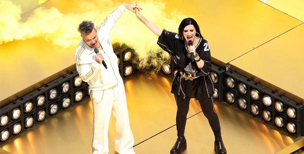 Música, Mundial de Clubes, Robbie Williams, Laura Pausini, FIFA, Chelsea, París Saint-Germain, Desire, Embajador Musical Oficial