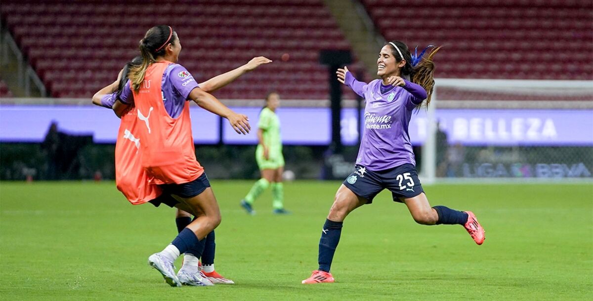Chivas, FC Juárez, Guadalajara, Bravas, Liga MX Femenil, Apertura 2025, Jornada 3, Estadio Akron, partido pendiente, Joseline Montoya, crónica, resultado, goles
