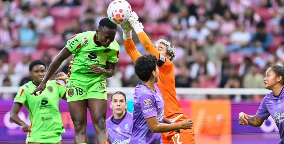 Chivas Femenil, defensa, Antonio Contreras, Blanca Félix, Damaris Godínez, Casandra Montero, Kinberly Guzmán