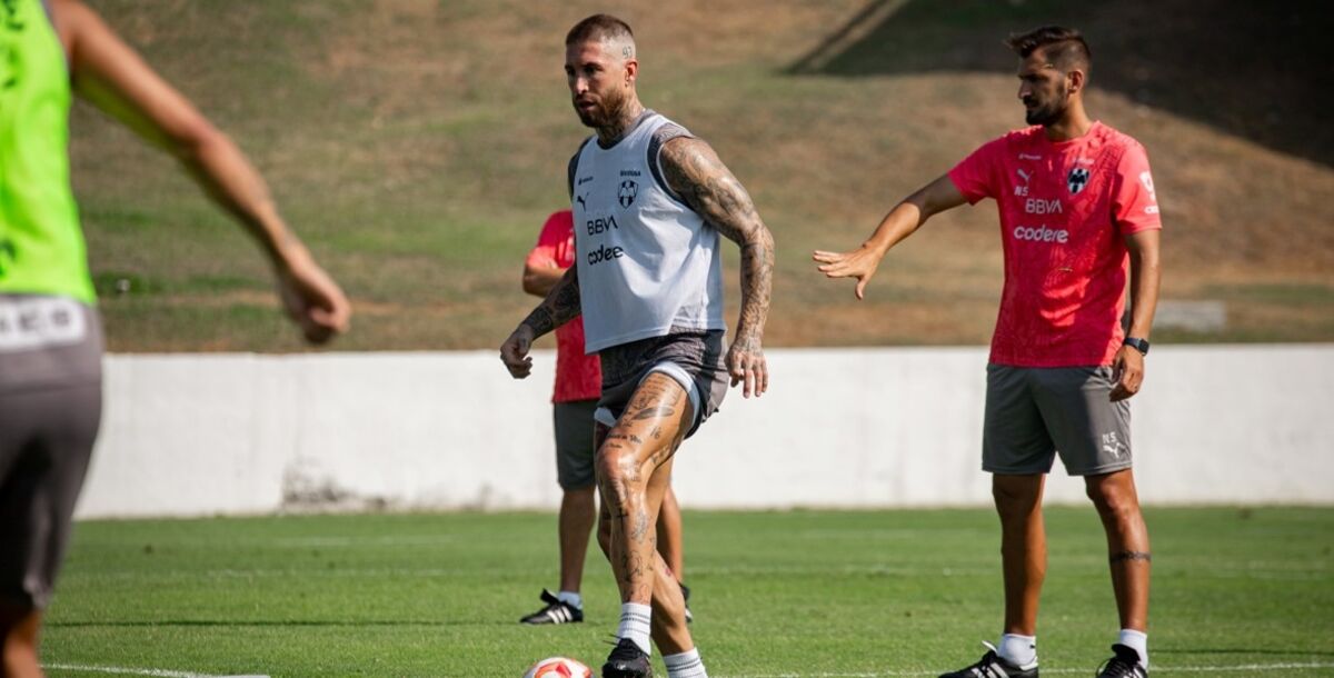 Rayados, entrenamiento, El Barrial, Roberto de la Rosa, León, Jornada 4