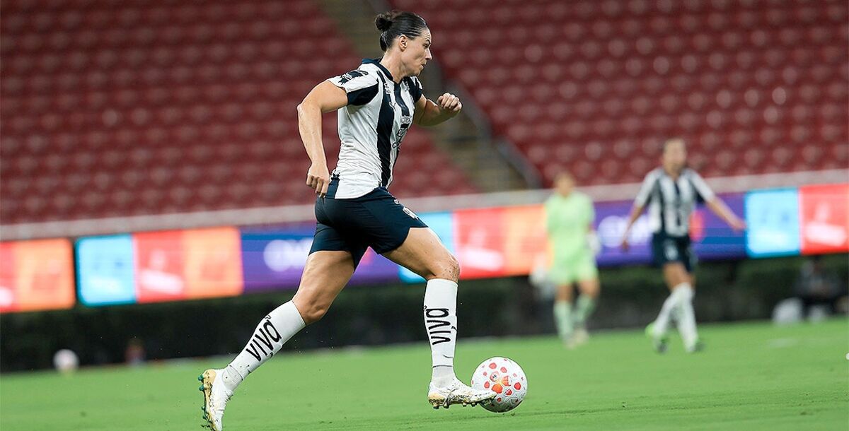 Chivas Femenil, Rayadas, Guadalajara, Liga MX Femenil, Apertura 2025, Jornada 8, Estadio Akron, crónica, resultado, goles