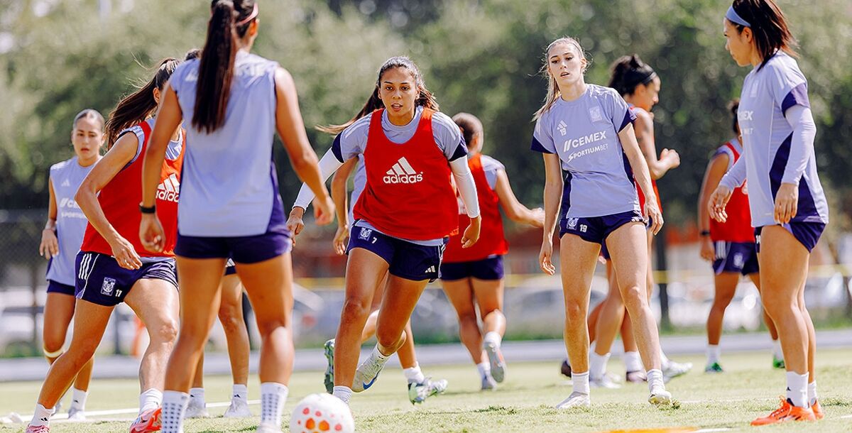 Tigres Femenil, Rayadas, Clásico Nacional Femenil, entrenamiento, Pedro Losa