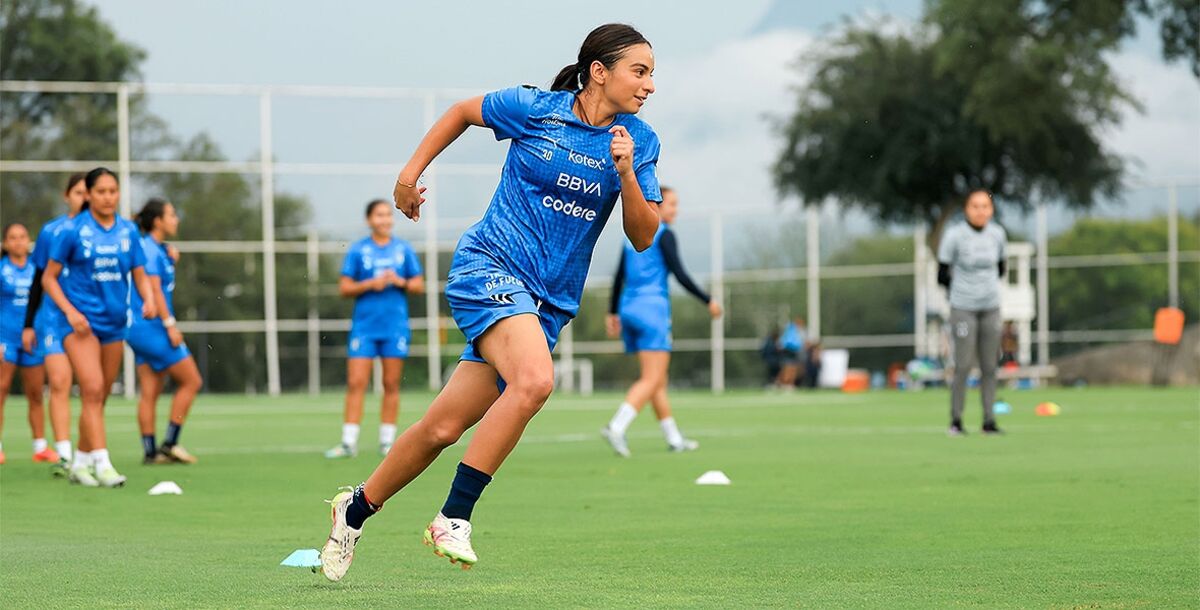 Rayadas, Tigres Femenil, Amelia Valverde, Clásico Nacional Femenil, Liga MX Femenil, Apertura 2025, Jornada 10, Karol Bernal, lesión