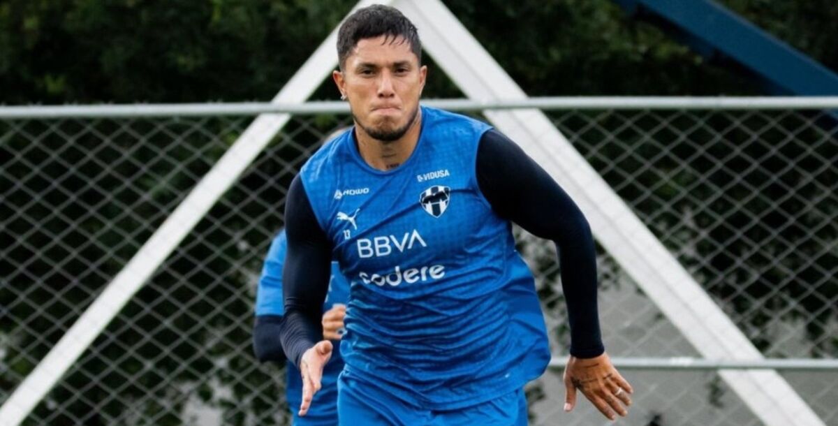 Carlos Salcedo, Rayados, regreso, lesión, entrenamiento, Pumas, Jornada 13, Liga MX