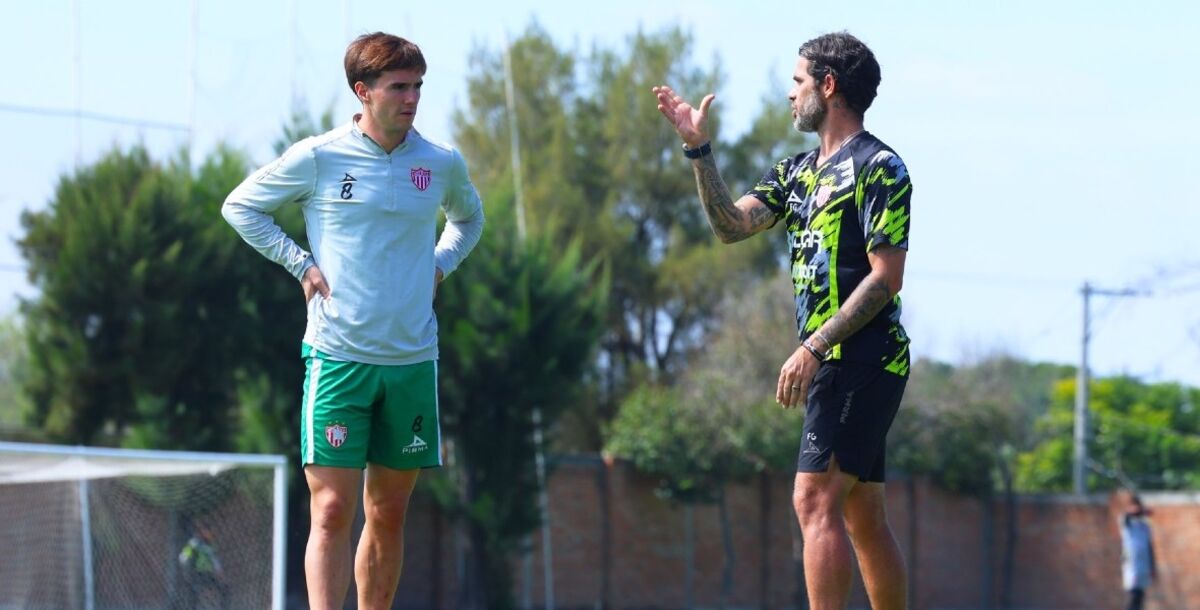 Necaxa, Fernando Gago, rendimiento, ofensiva, Diber Cambindo, Palavecino, Pavel Pérez, Tigres, defensa, Liga MX