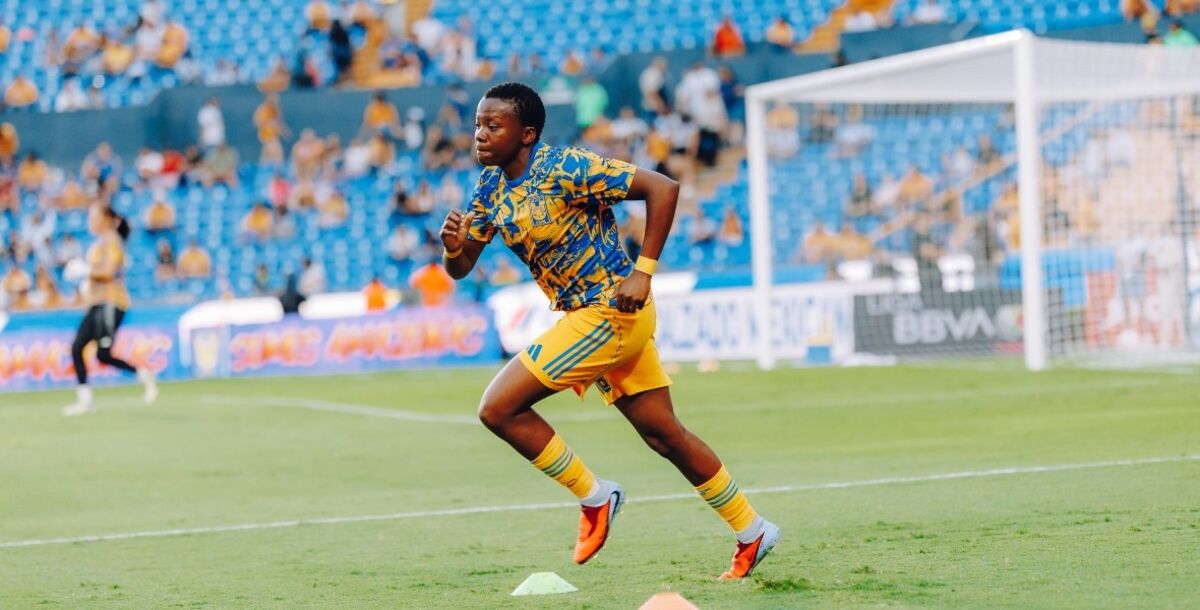 Thembi Kgatlana, Tigres Femenil, baja, lesión, Semifinal, Cruz Azul, Liga MX Femenil