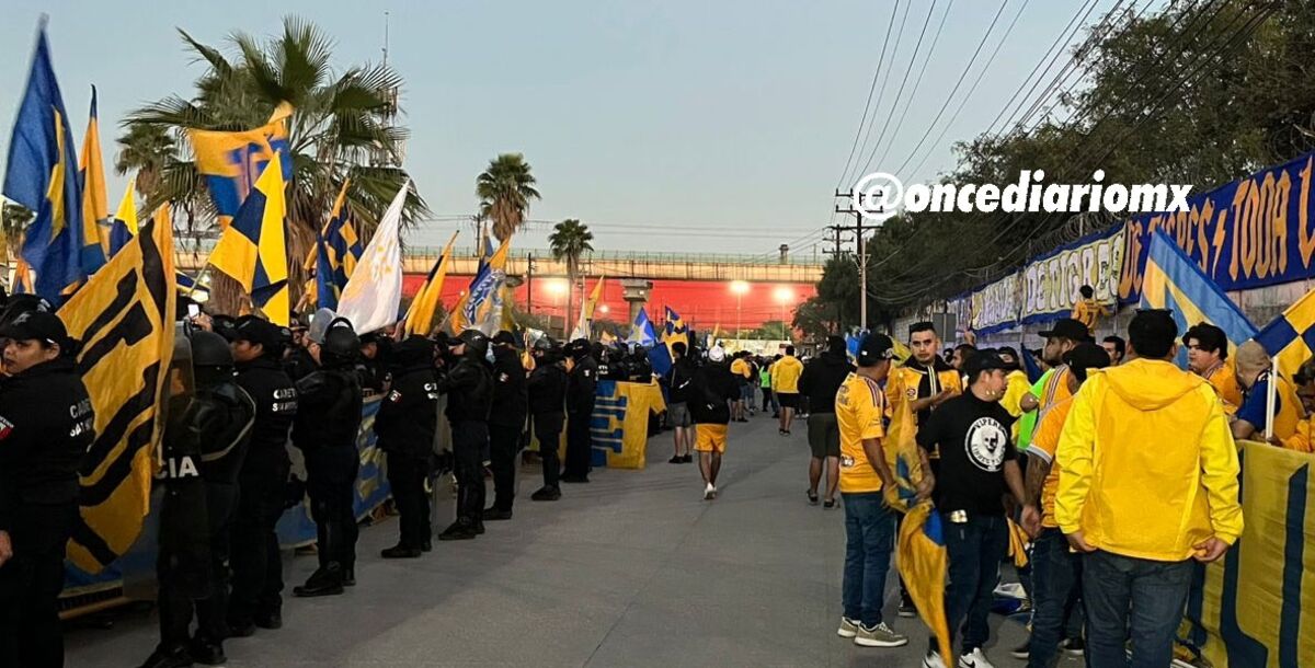 Tigres, Toluca, Liga MX, Apertura 2025, Liguilla, Final, Estadio Universitario, color, hinchas, aficionados