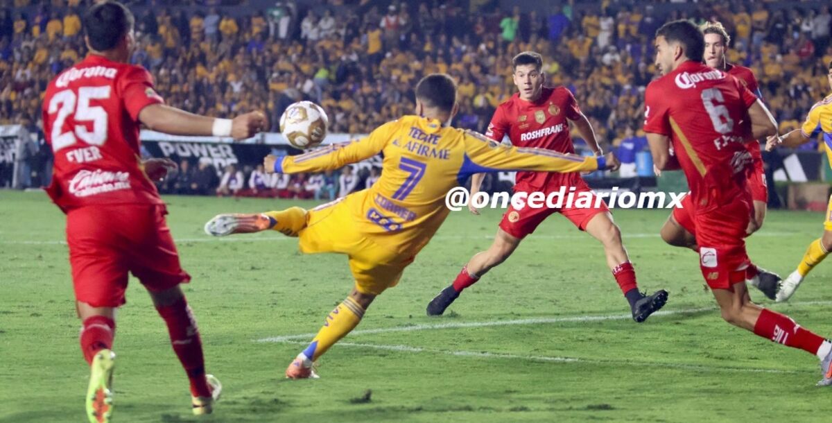 Tigres, Toluca, Final de Ida, análisis, Liga MX, Jesús Garza, Marco Farfán, Ángel Correa, Brunetta