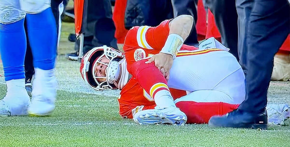 NFL, Semana 12, Chiefs, Chargers, Ravens, Bengals, Bills, Patriots, Bears, Browns, crónica, resultados