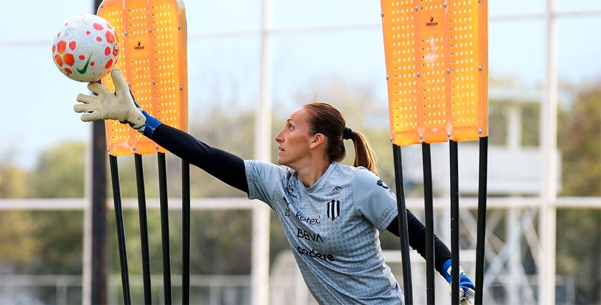 Rayadas, Cruz Azul, Emily Gielnik, Alice Soto, Liga MX Femenil, Clausura 2026, Jornada 4, Estadio BBVA, entrenamiento
