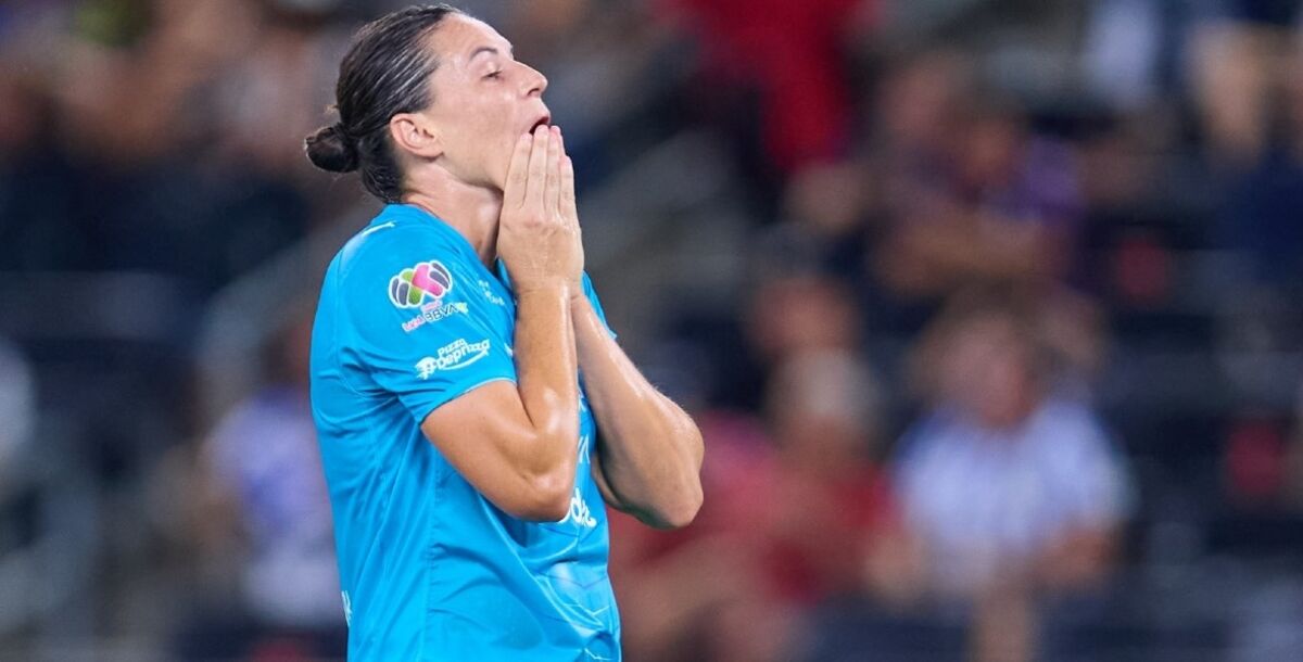 Emily Gielnik, Rayadas, lesión, pocos minutos, jornada 5, León, Liga MX Femenil