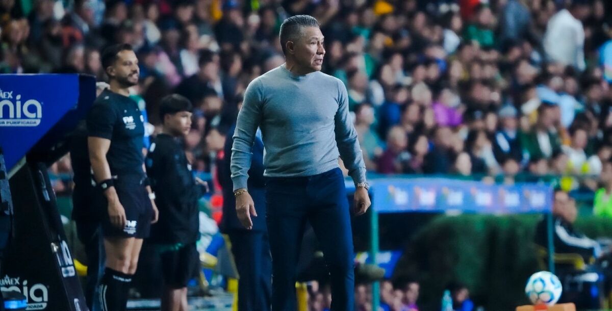 León, Ignacio Ambriz, director técnico, Rayados, Rogelio Funes Mori, Liga MX