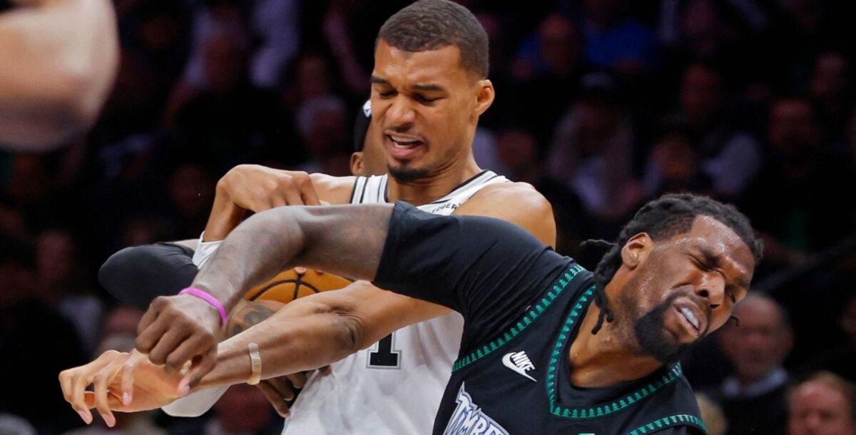 San Anotnio Spurs, Victor Wembanyama, Minnesota Timberwolves, Naz Reid, expulsión, codazo, Playoffs, Semifinales, NBA