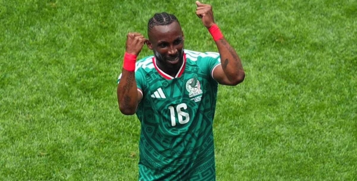 Selección Mexicana, Julián Quiñones, jugador del partido, debut, Mundial, Copa del Mundo, Sudáfrica, Javier Aguirre