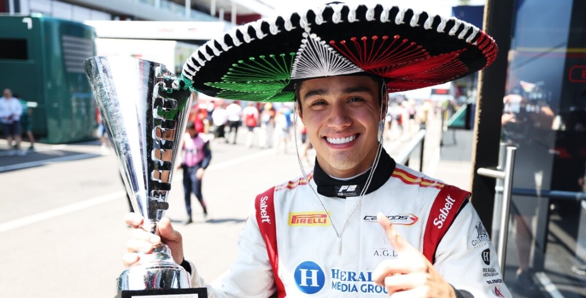 Noel León, triunfo, carrera, Hungría, Fórmula 2, piloto regio, automovilismo