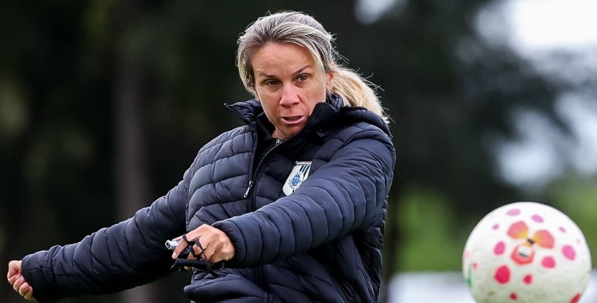 Pamela Conti, nueva directora técnica, Querétaro Femenil, Gallos, primera entrenadora europea en Querétaro, reestructuración deportiva profunda, filosofía ofensiva