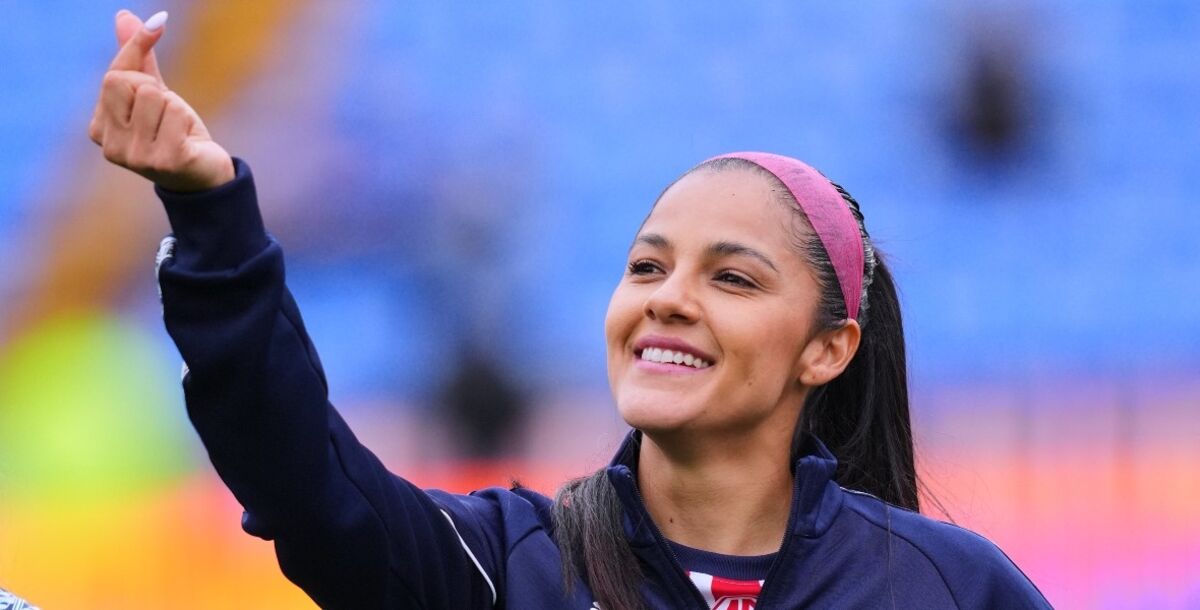 Cristina Ferral futuro en Chivas o Tigres, préstamo por un año de Cristina Ferral, fichaje definitivo o regreso a Tigres Femenil, decisión de la directiva rojiblanca en el Apertura 2026, salida de Tigres a finales de 2025