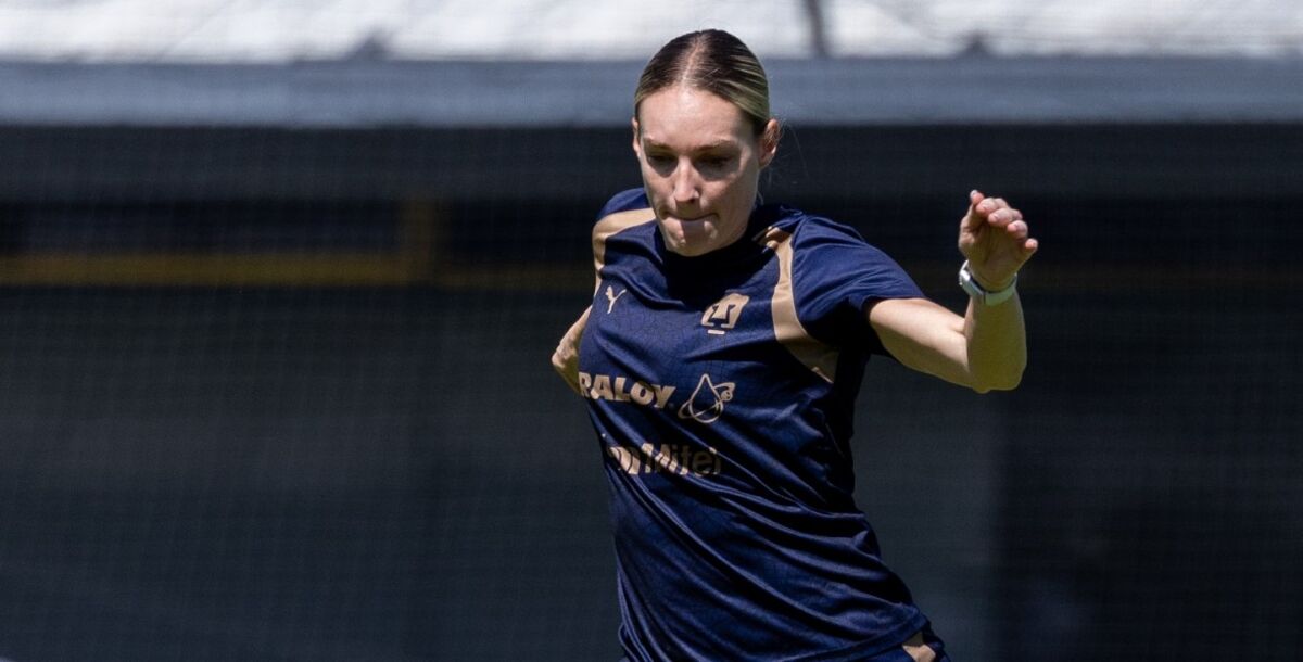 Pumas Femenil vs Querétaro Femenil, rivalidad pareja en la Liga Femenil, historial de 15 partidos con seis triunfos de Pumas, seis empates y tres victorias de Gallos, partido en el Estadio Olímpico Universitario