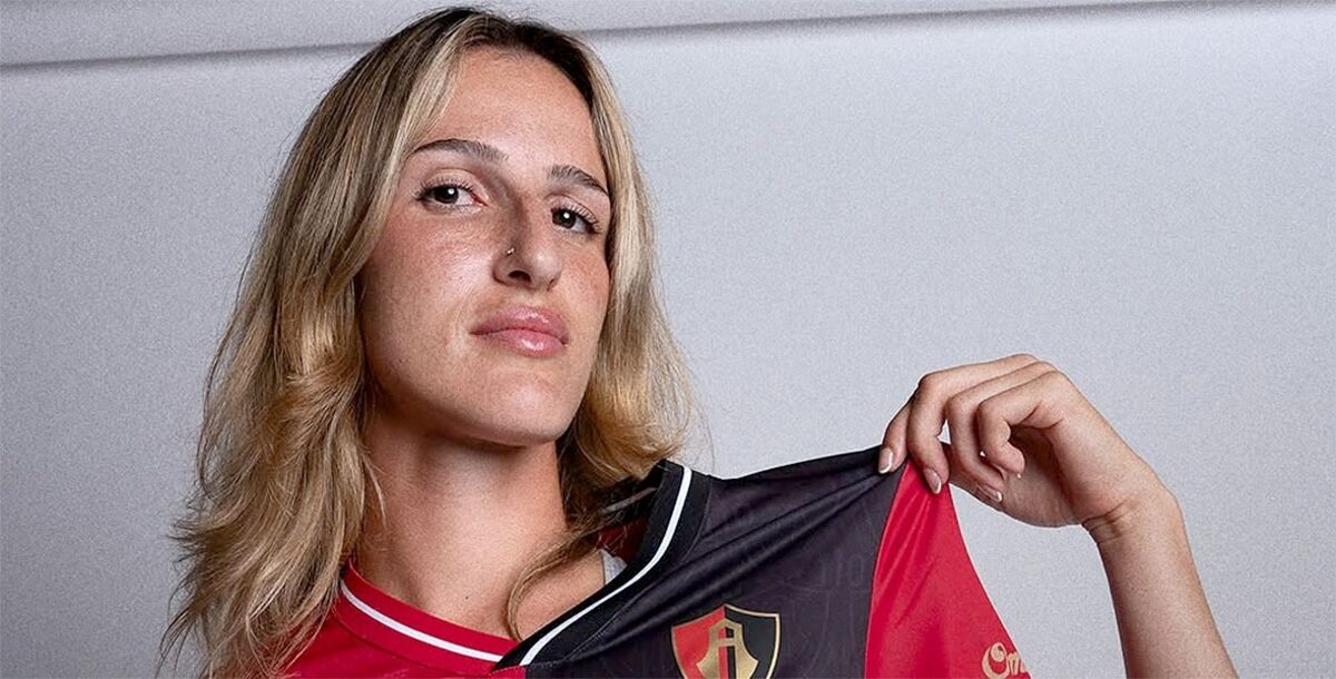 Eva Vlassopoulos, refuerzo, atlas femenil, estadounidense, raices griegas, apertura 2026
