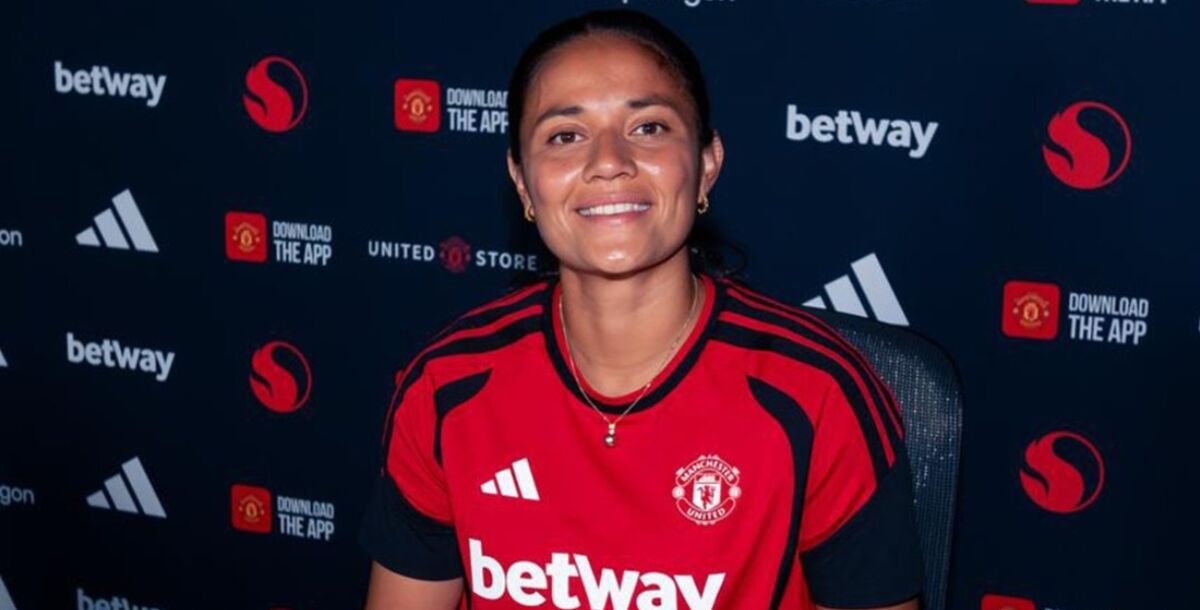 rebeca bernal, fichaje, manchester united, jugadoras mexicanas, ligas extranjeras, mapa mundial