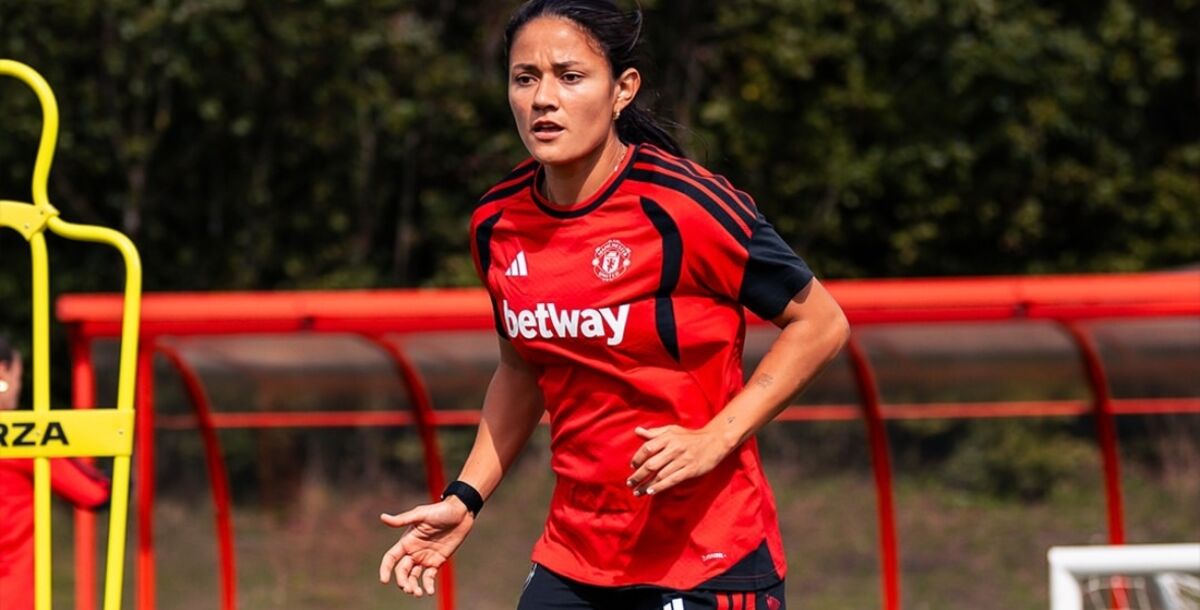 rebeca bernal, entrenamiento, manchester united, espera, debut, proximo juego, chelsea, wsl