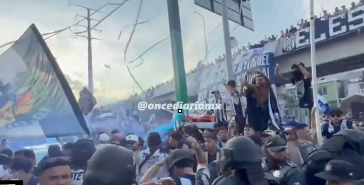 clasico, regio, rayados, tigres, policia, seguridad, estadio bbva, porras, hinchas