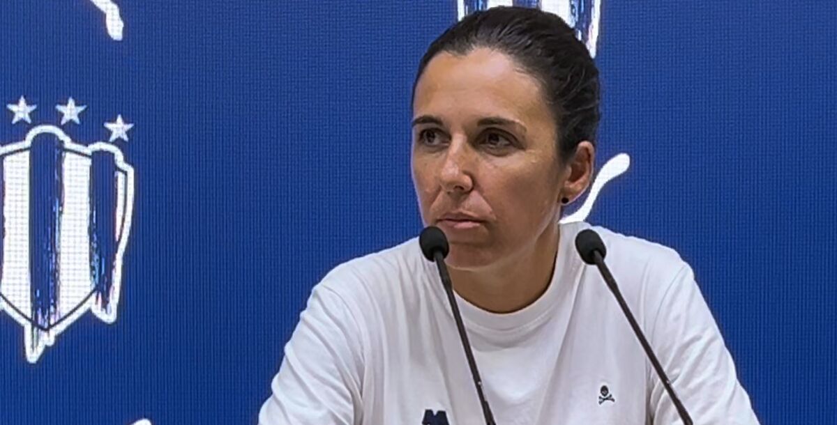 Amandine Miquel, directora técnica, Rayadas, declaraciones, goleada 10-0 Necaxa, conferencia, postura, entrega, hambre, intensidad, afición, gradas 