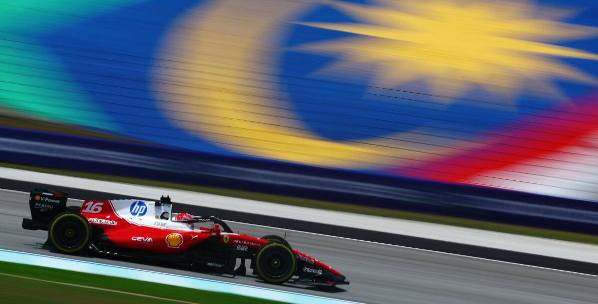 Max Verstappen, lider, FP1, Red Bull, Charles Leclerc, FP2, Ferrari, Isack Hadjar, George Russell, Lando Norris, tiempos practicas libres, GP Barein, Malasia, Sergio Pérez, Gabriel Bortoleto, Franco Colapinto