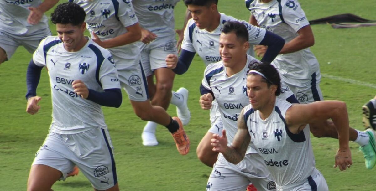 Rayados entrenamiento previo Pachuca, Stefan Medina regreso rodilla Monterrey, Matias Almeyda alineacion Rayados, reporte medico Luca Orellano Uros Durdevic
