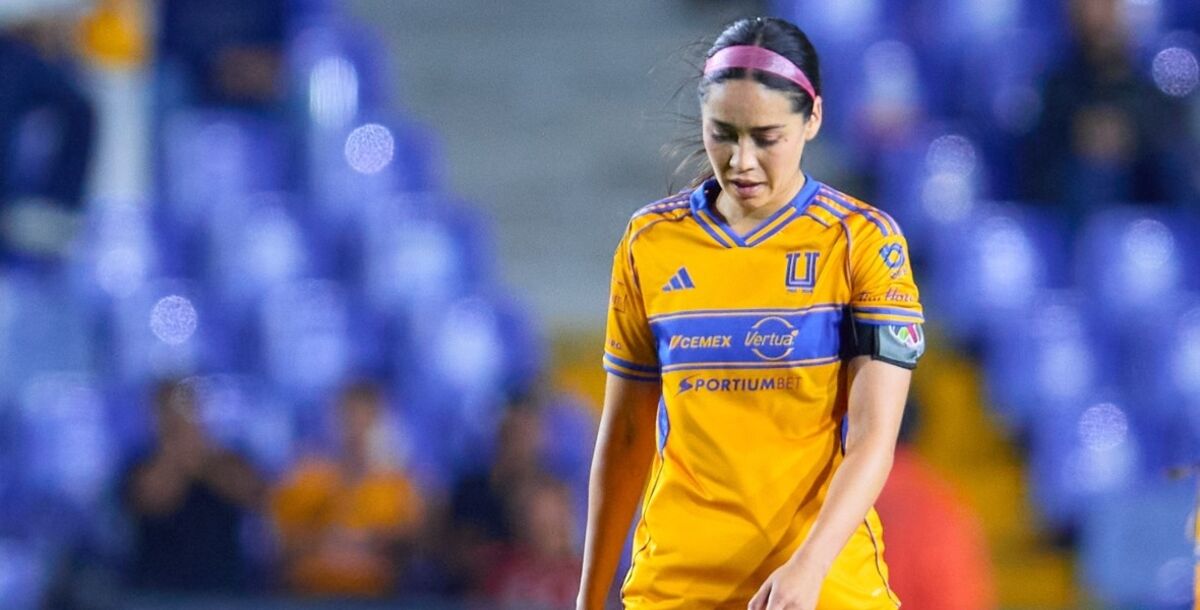 Greta Espinoza baja Clasico Nacional Femenil, Greta Espinoza lesion ligamento cruzado anterior, Tigres Femenil capitana ausente derbi, Greta Espinoza operacion rodilla derecha