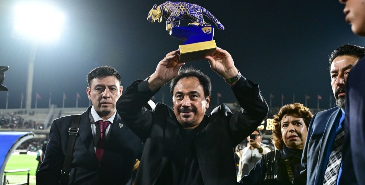 hugo sanchez, homenaje, pumas, tigres, partidos, debut, liga mx, primera division, pentapichichi