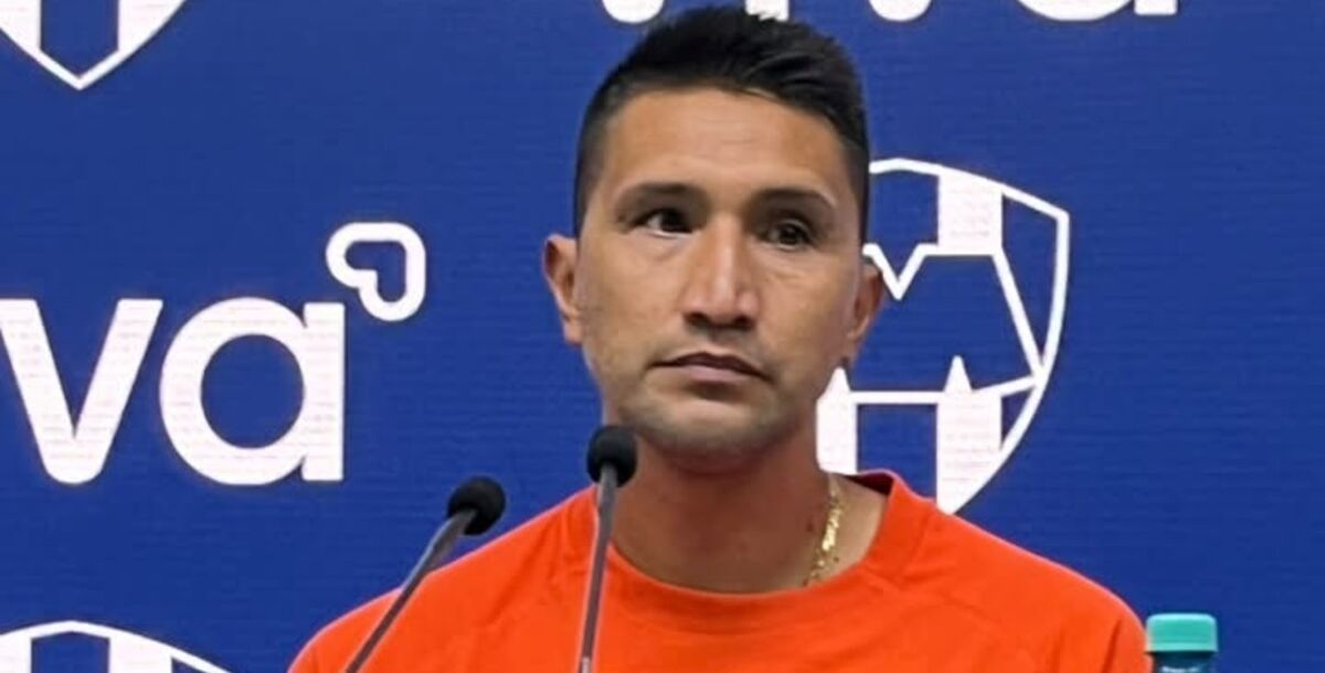 Rayados, Daniel Vega, Matías Almeyda, expulsión, conferencia, Chivas, Orbelin Pineda, Diego Rossi, Liga MX