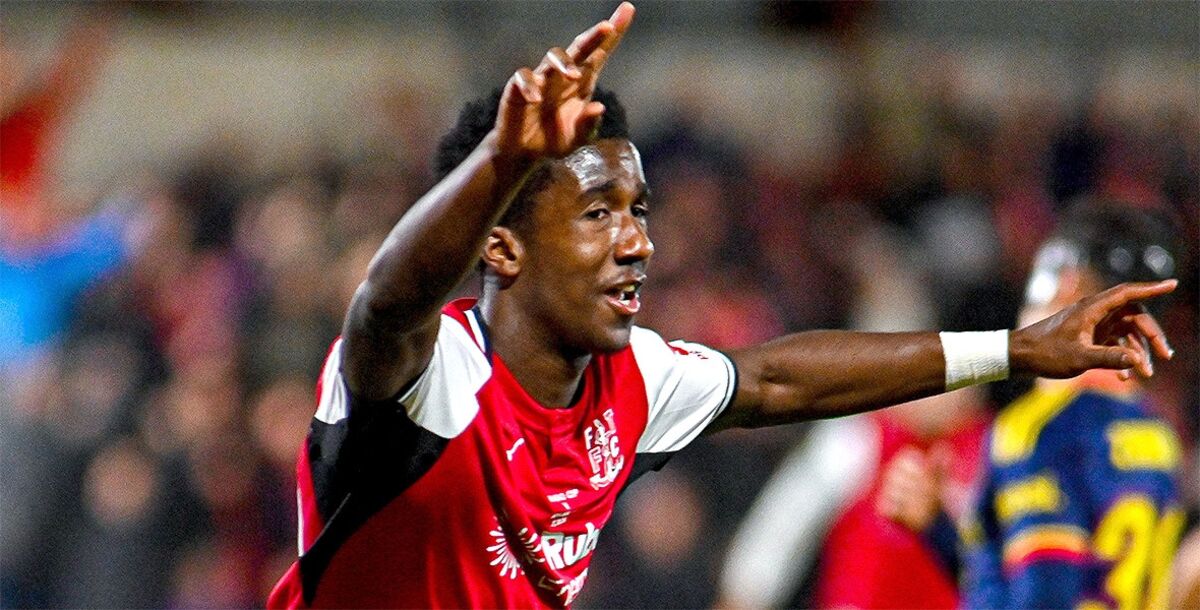 Copa de la Liga, Fleetwood Town, Arsenal, campeón de la Premier League, Aarón Loupalo-Bi, Viktor Gyökeres, crónica, resultado, goles