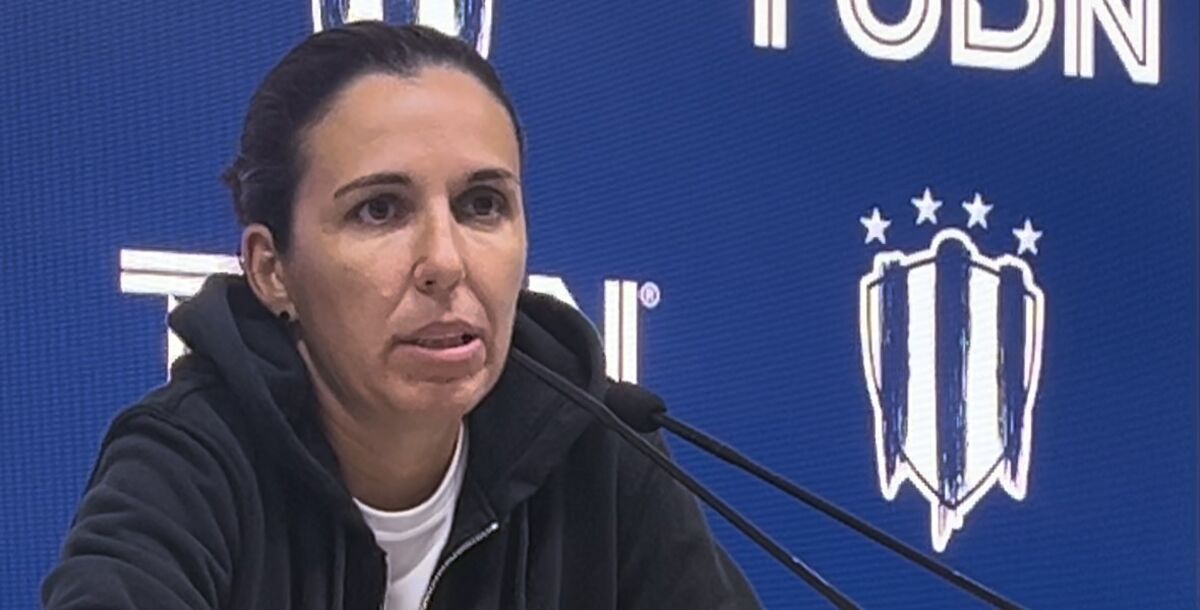 Amandine Miquel, declaraciones, Rayadas, Pumas, rueda de prensa, Grupo A, adaptación sin delantera, Aerial Chavarin, Katty Martinez, lesiones, bajas, ventaja cerrar de local, Liguilla, Juárez