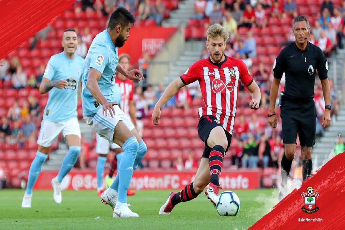 Southampton Celta de Vigo Néstor Araujo Amistoso Internacional