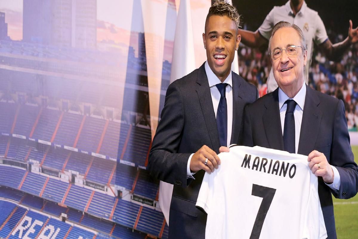 Real Madrid Mariano Díaz presentación Juanito Emilio Butragueño Raúl Cristiano Ronaldo 