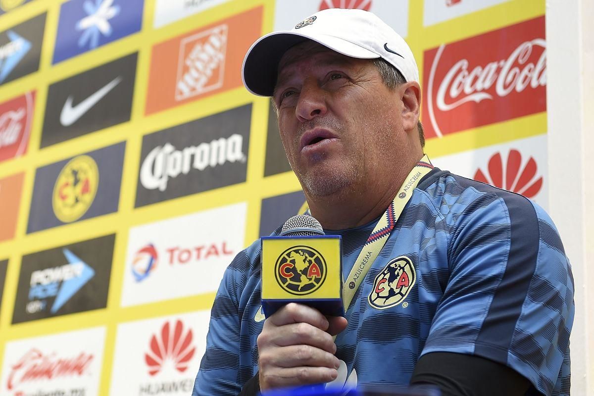 Miguel Herrera Rodolfo Pizarro América Chivas Guadalajara Liga MX Clausura 2018