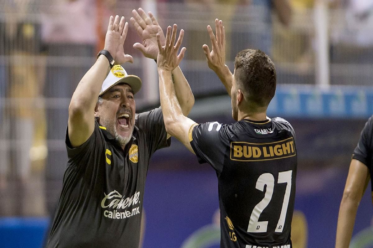 Diego Maradona Dorados
