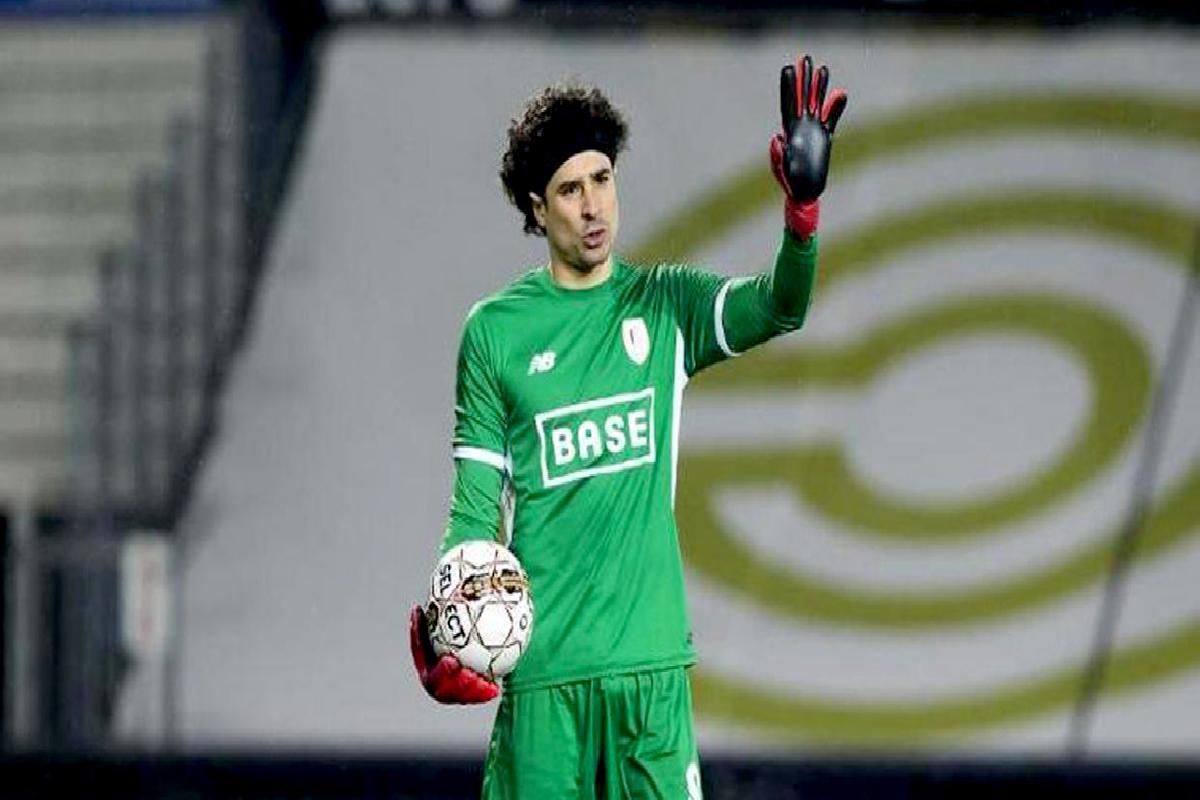 Futbol Bélgica Guillemo Ochoa Standard de Lieja Genk