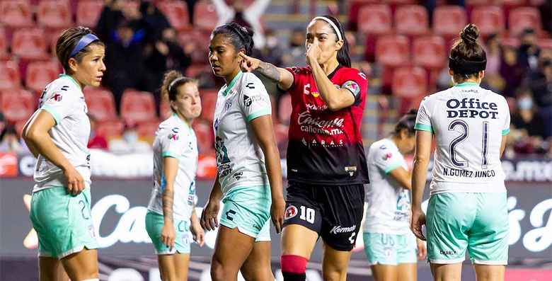 Pachuca tied Xolos 1-1 and America thrashed León 4-1