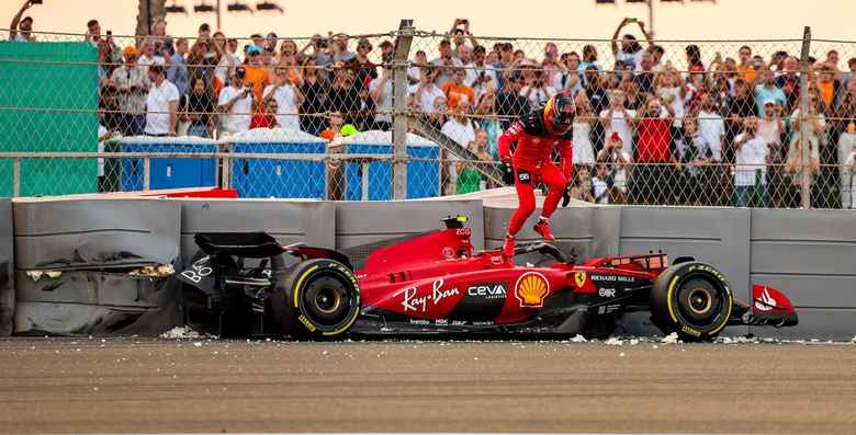 F1 Checo Pérez Finalizó En El Quinto Sitio En La Pl2 Del Gp De Abu Dhabi 