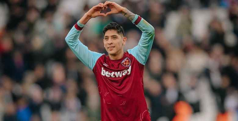 West Ham’s Edson Alvarez leads team to victory against Manchester United in Premier League