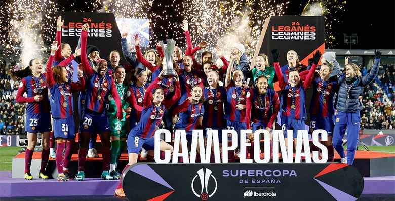 Barcelona Femeni goleó 7-0 al Levante y conquistó la Supercopa de España