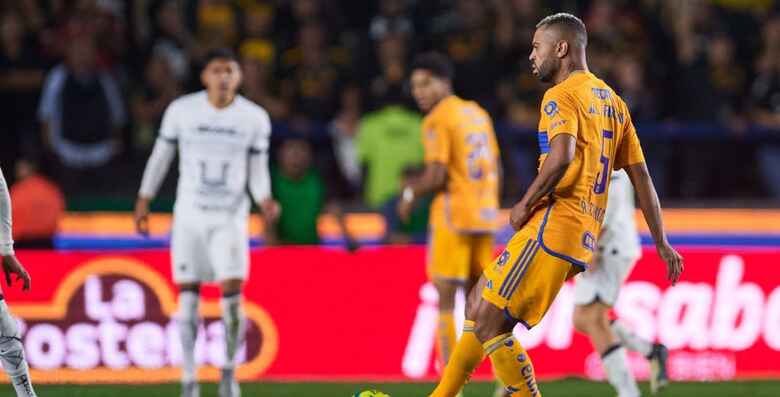 ¿Dónde puedo ver en vivo el Tigres vs Pumas de la Jornada 17?