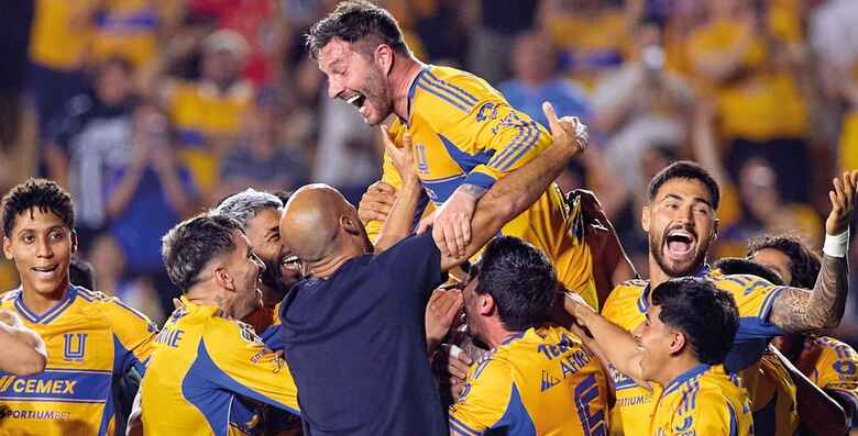 Gignac entró de cambio al Clásico y le dio el triunfo a Tigres con un ...